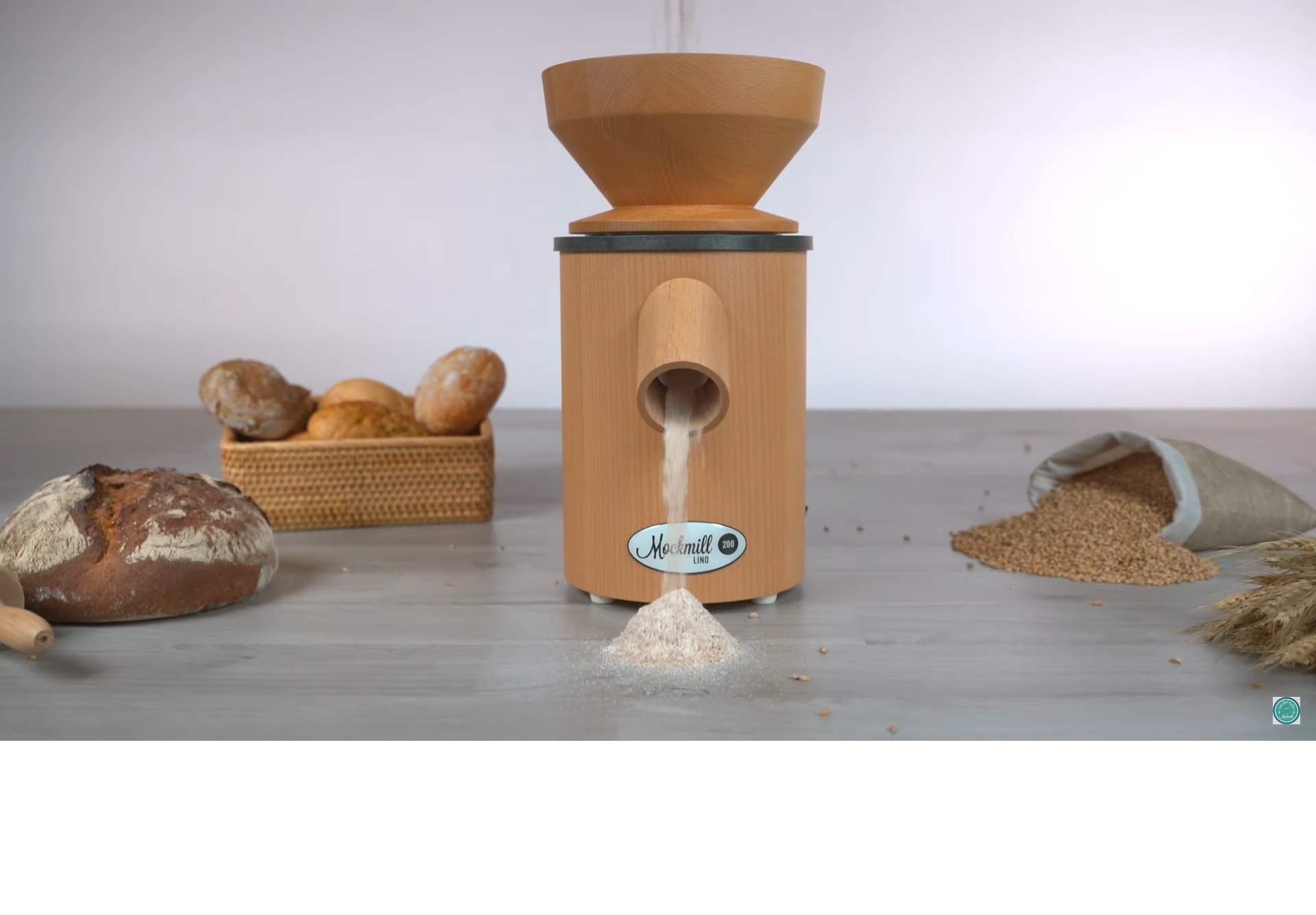 Мелница за зърно MOCKMILL LINO 100