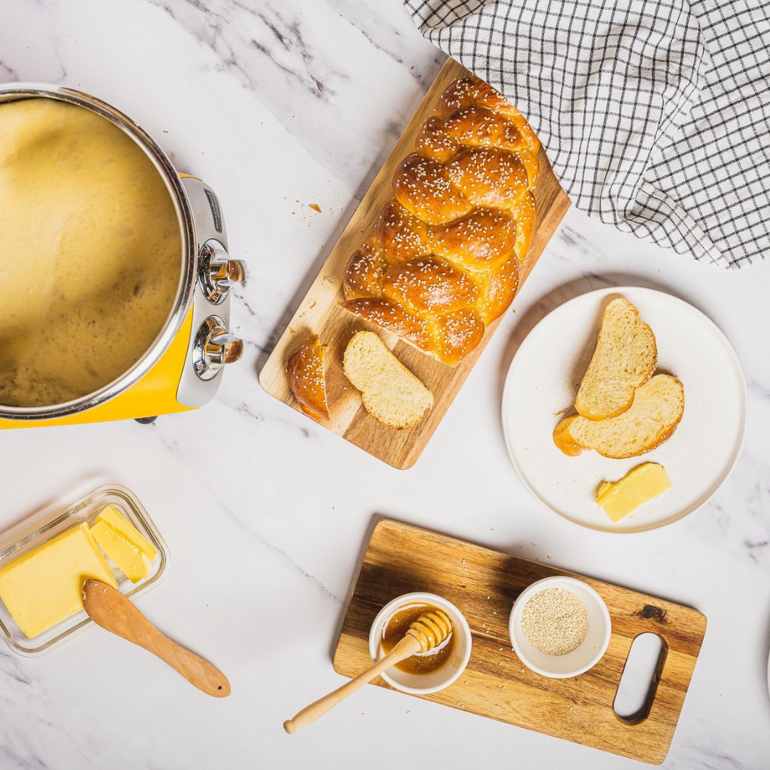 Challah, известeн също като бархеш, с видео рецепта