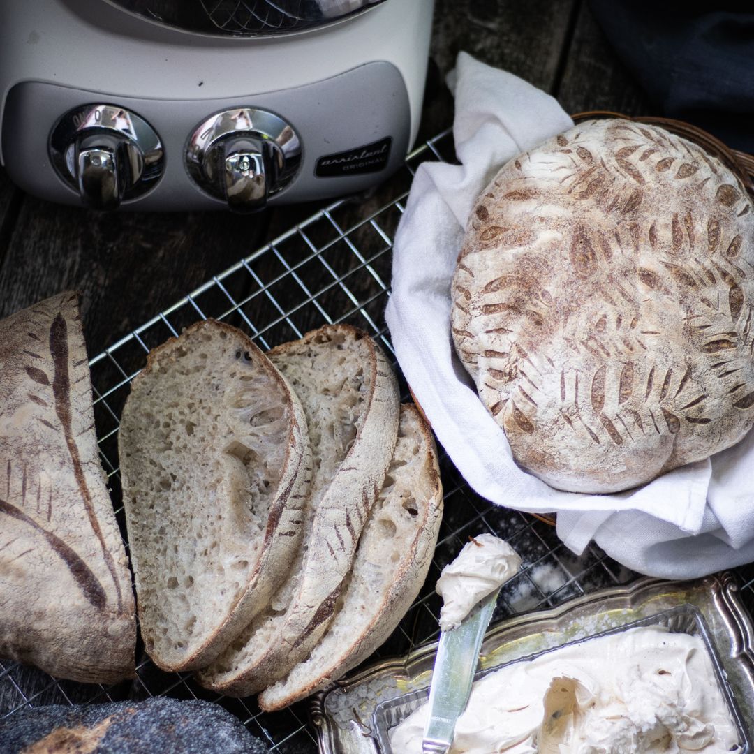 Sourdough bread with ANKARSRUM stand mixer